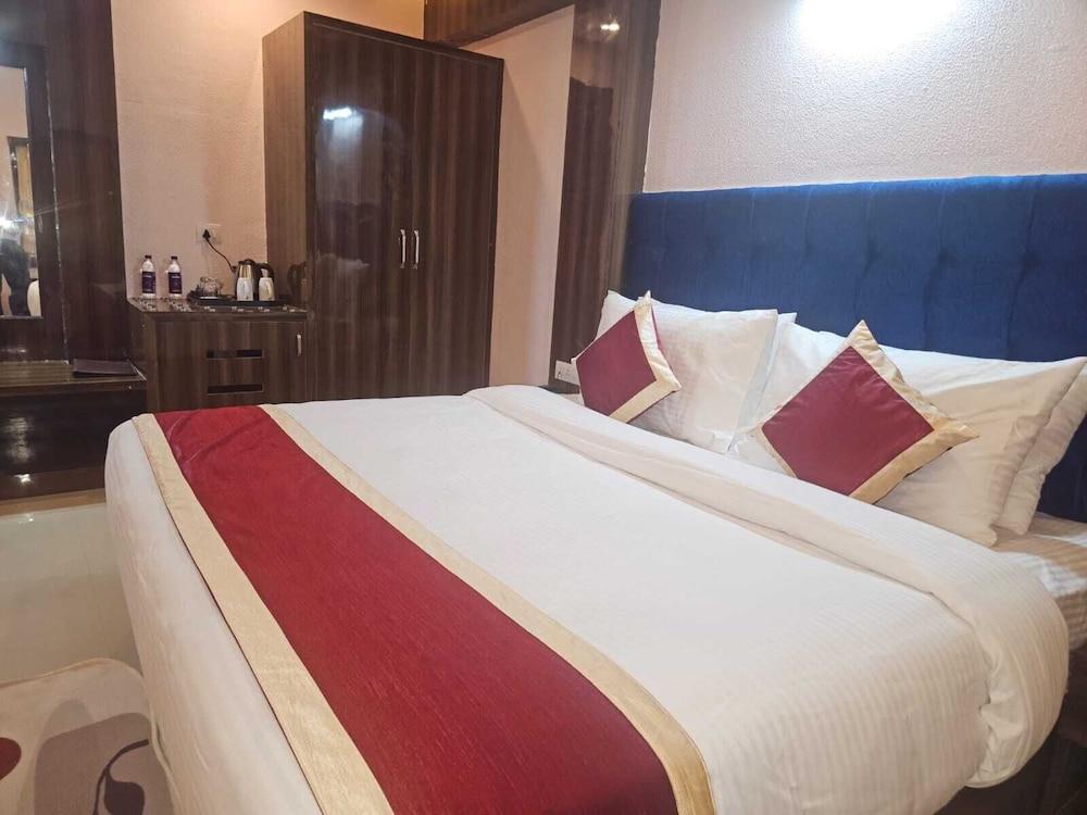 Arunya Hotel & Resort