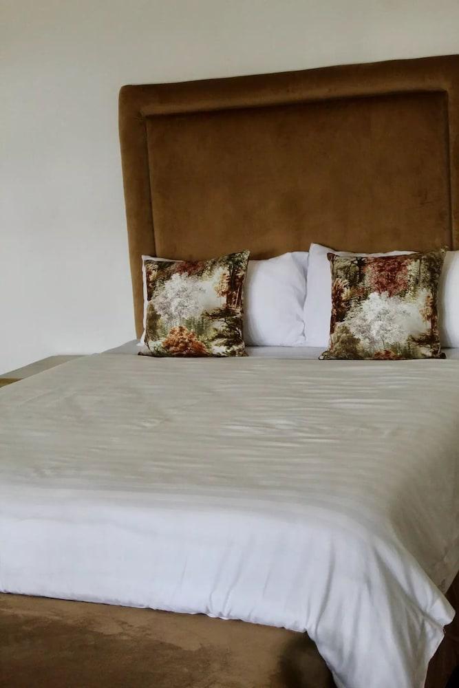 Lovely 4 bed in Mutare - 2178