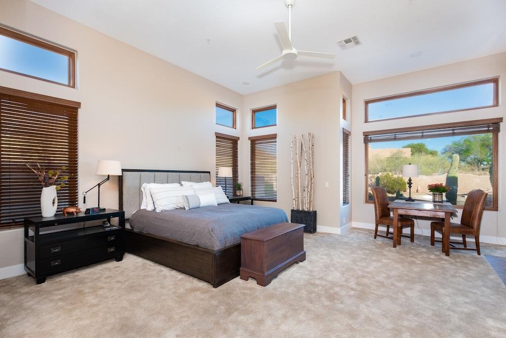 Scottsdale Luxury Heated Pool