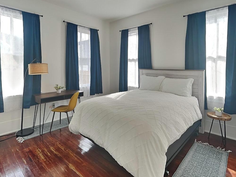 Grace of Galveston by Ryson Vacation Rentals