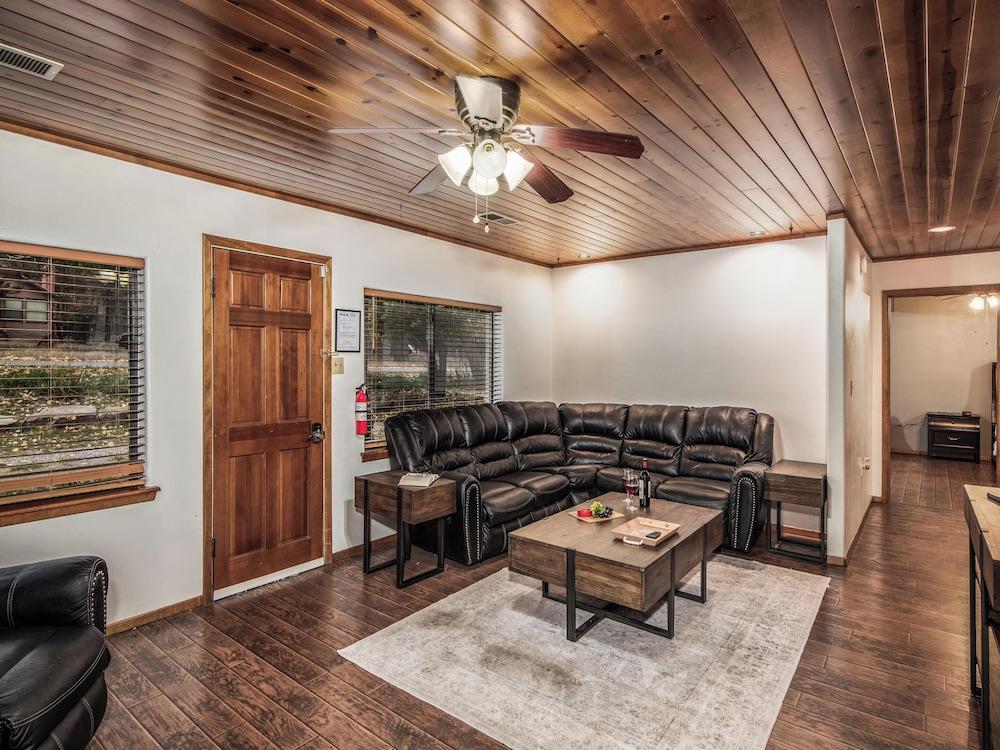 Benji's Canyon by Ruidoso Vacation Rentals