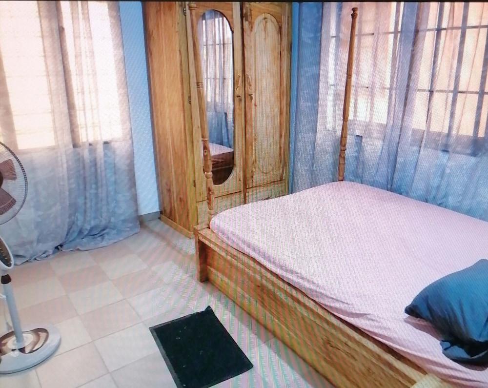 Guest House In Benin