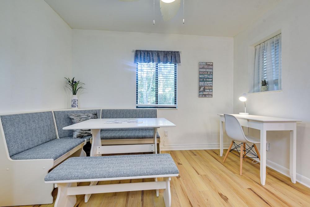 Walkable Calabash Condo w/ Pool Access!