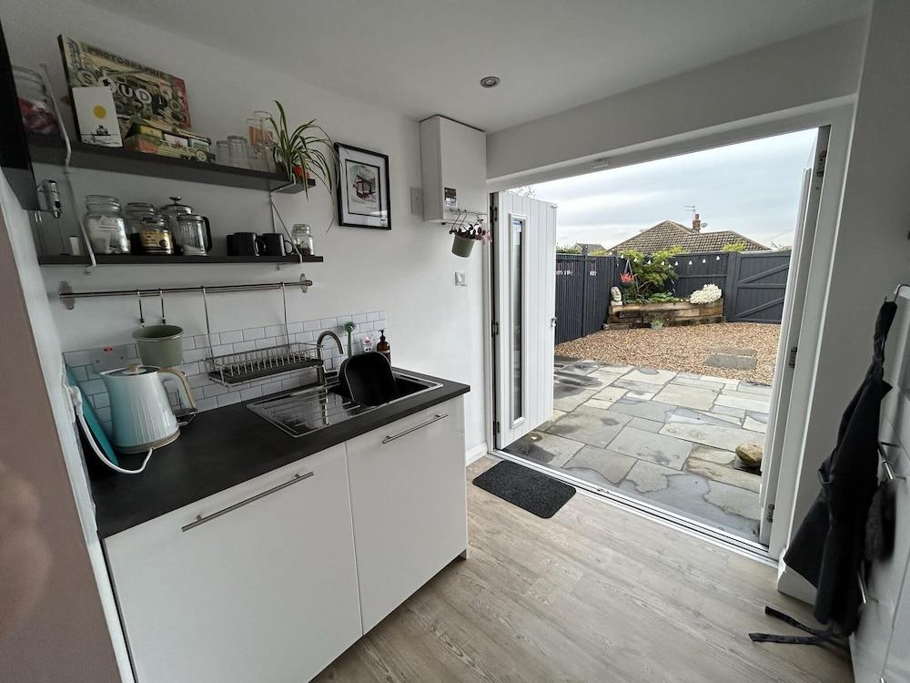 Stylish 1-bed Studio in Humberston, Cleethorpes