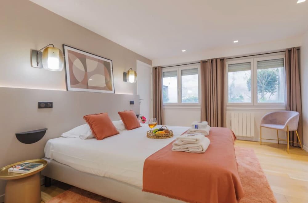 Residence Paris Pelee