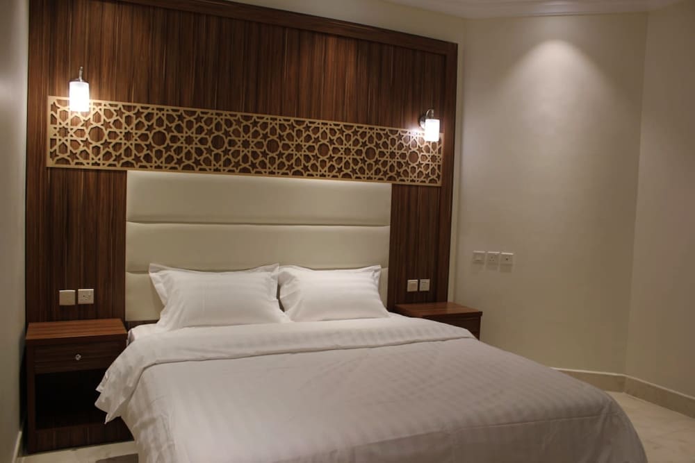 OYO 661 Al Tamayoz Al Raqi Al