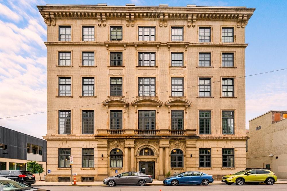 Kasa Classic Studio - Comfortable and Convenient The Maverick