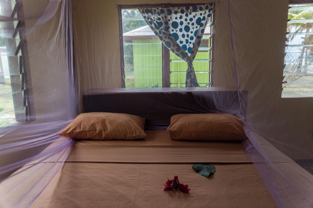 Yawekata Eco Still Bluewater Lodge