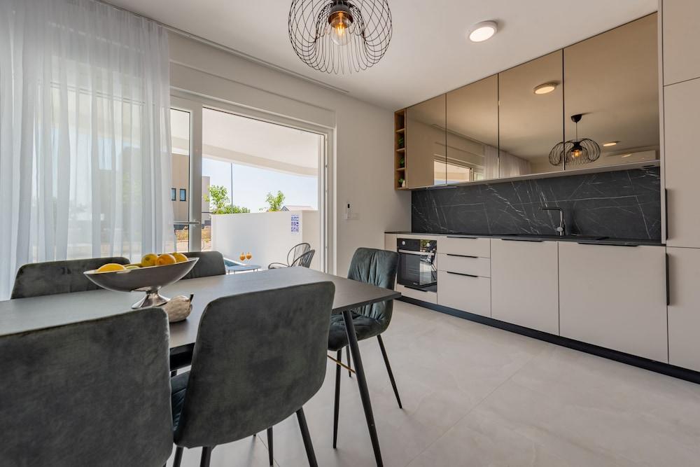 Apartments Twins with pools