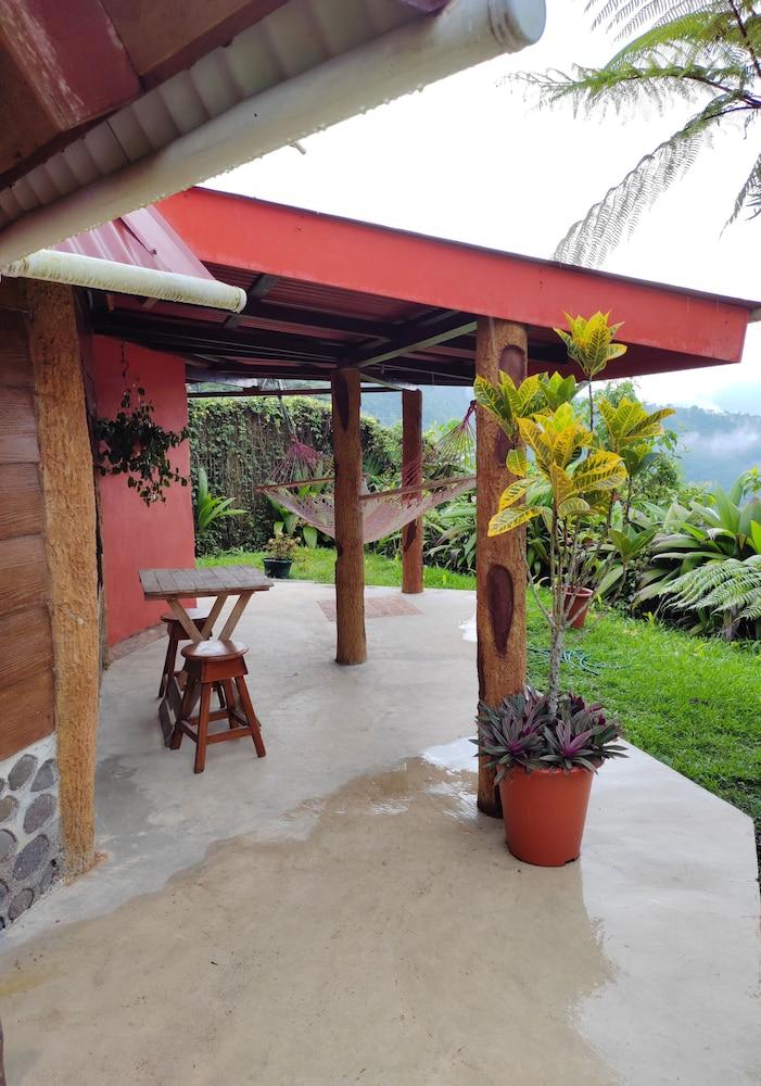 Hotel y Mirador Bosque Alegre