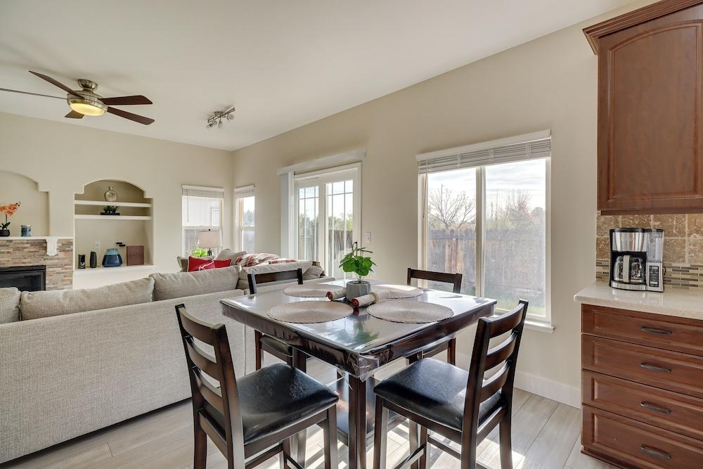 4 Mi to Downtown Reno: Spacious Family Retreat!