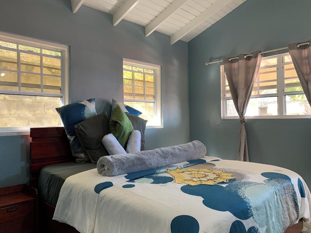 Story Villa, 1 Bedroom With Ocean & Mountain View