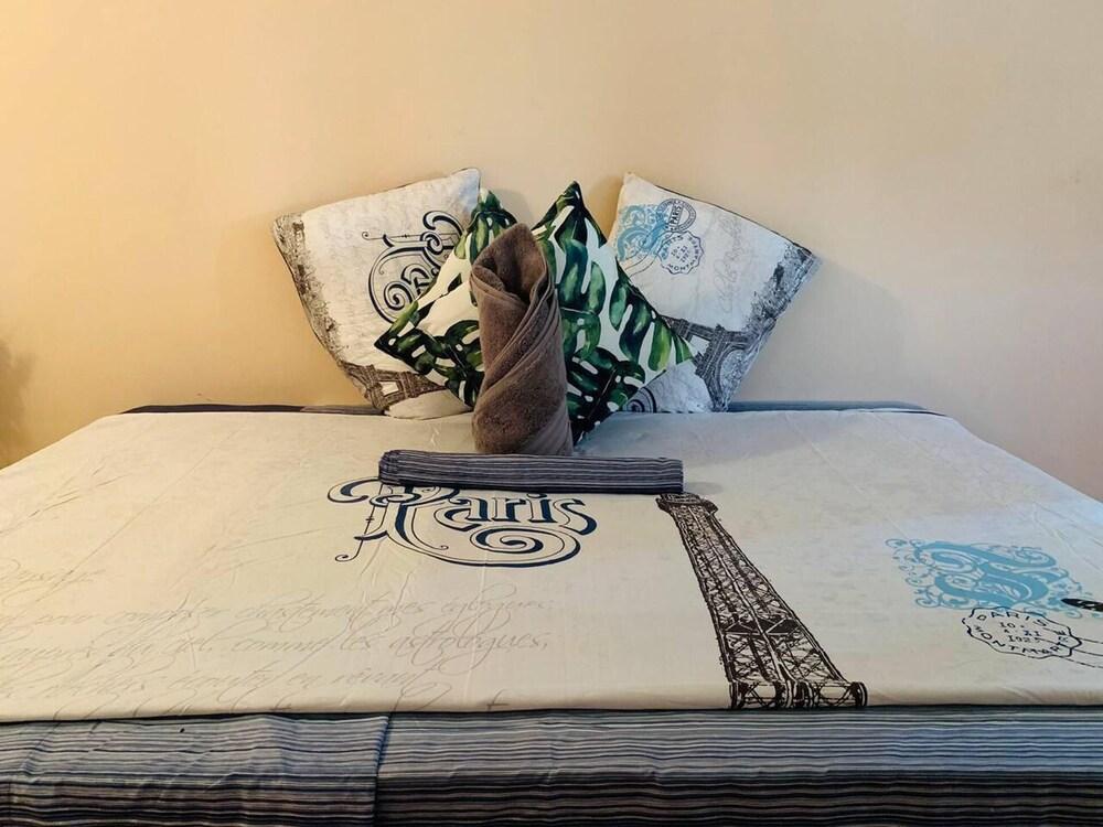 Story Villa, 2 Bedrooms With Mountain & Ocean View