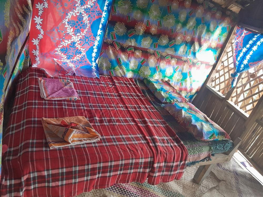 Glowing Mountain view tree house