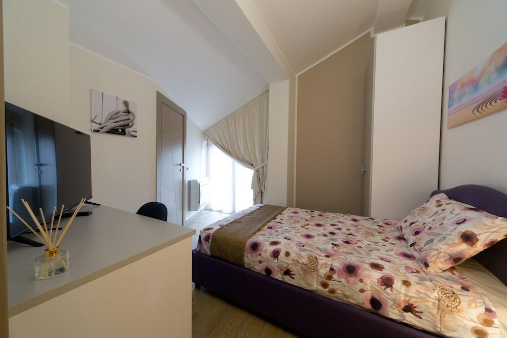 Slow Chic Apartment b&b policlinico