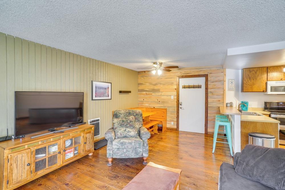 Brian Head Ski Condo - Walk to Giant Steps Lift!