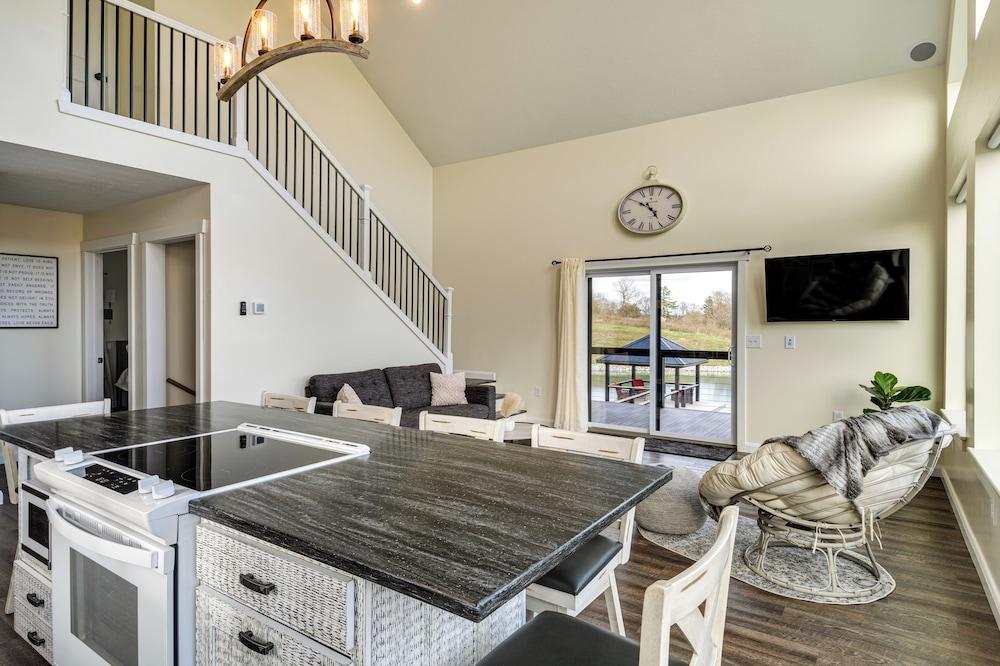 Exquisite Hagerstown Home With Deck & Gazebo!