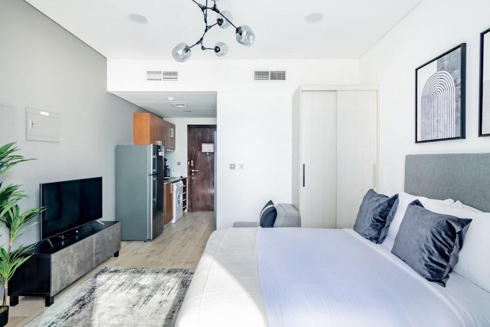 Silkhaus Difc Studio With Balcony View Gym Pool