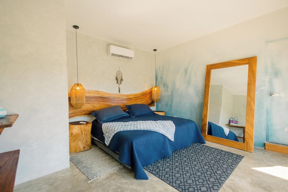 Luna Rossa  Beach Villas