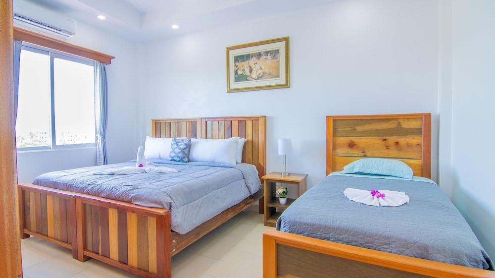 Tropical Palace Hotel