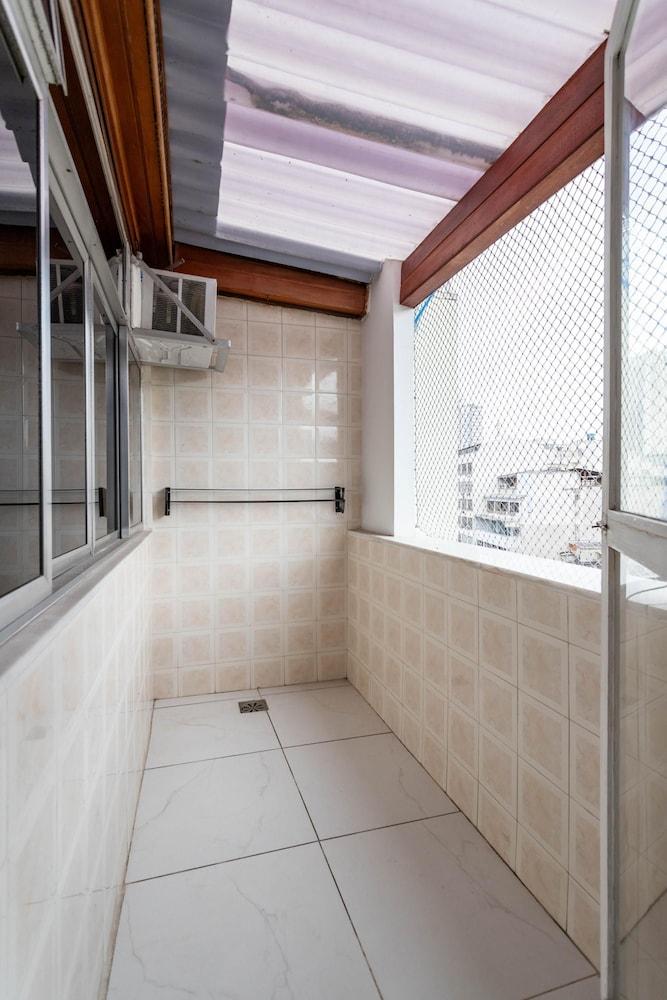 Charm in Copa Great for Couples Mvc1103