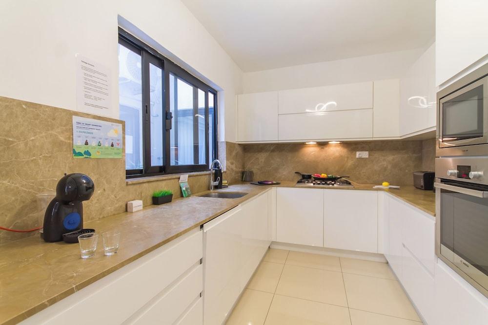 SwieqiStay Room1 Shared Bath - Paceville