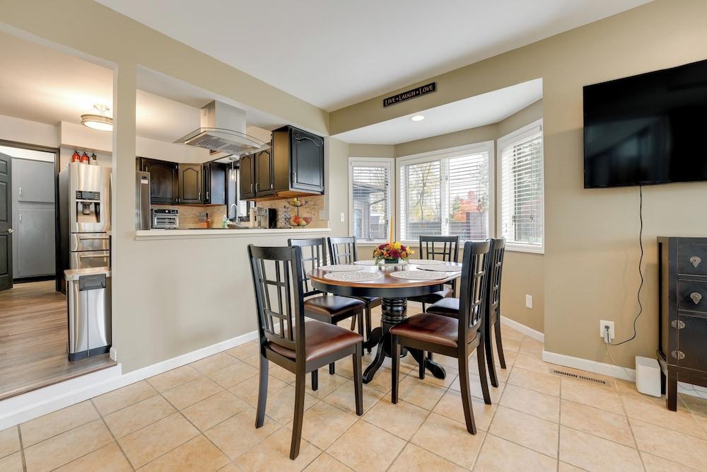 Cassopolis Vacation Home - Walk to Diamond Lake!