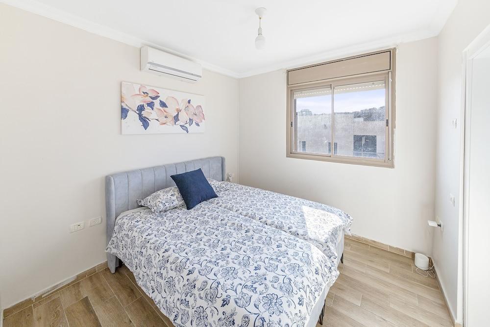 Chateau Gabriel 6 BR Villa w Heated Pool