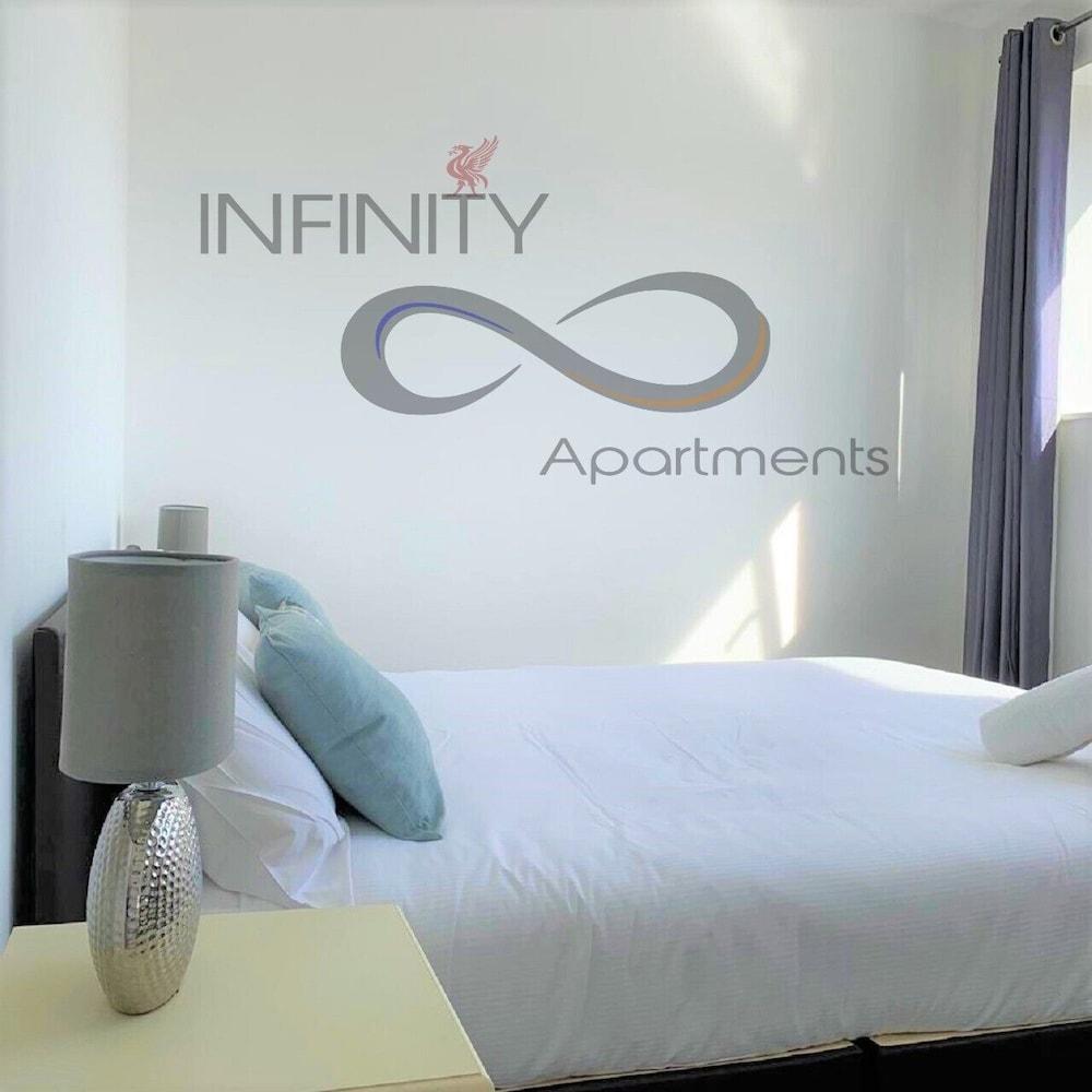 Two Bedroom Balcony Apartment Liverpool