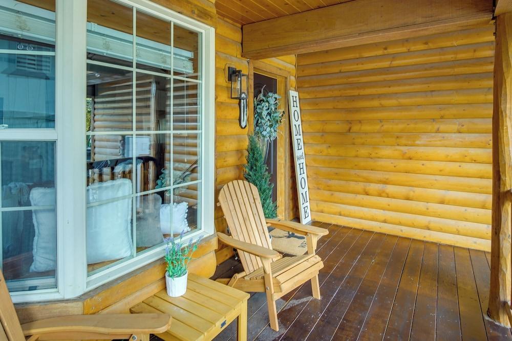 Big Bear Lake Retreat w/ Game Room: 1 Mi to Slopes