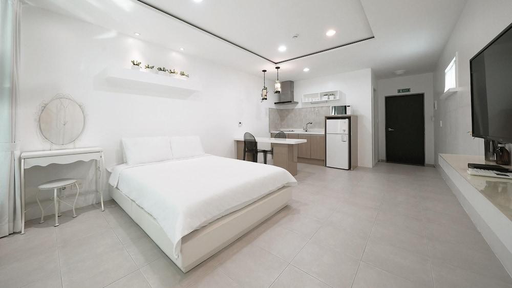 Gapyeong Aileen Pension