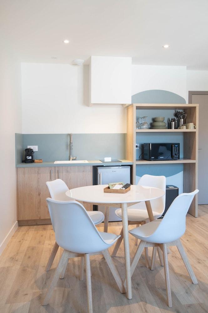 Logis les Cepages-Restaurant le Raisin