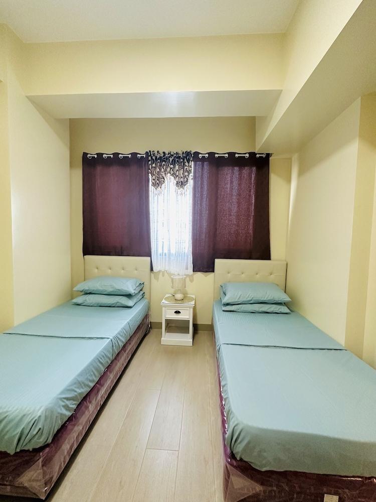 Mactan Newtown Condo Hotel Unit