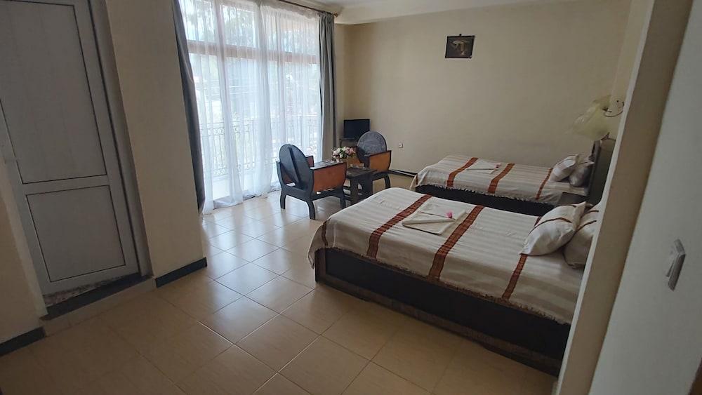 Rock Land Guest House