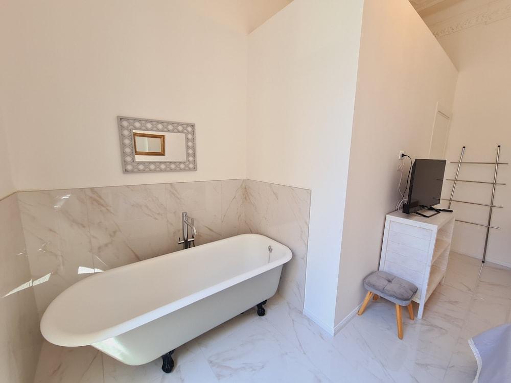 Allegra Viareggio Appartamento & Affittacamere Guest house