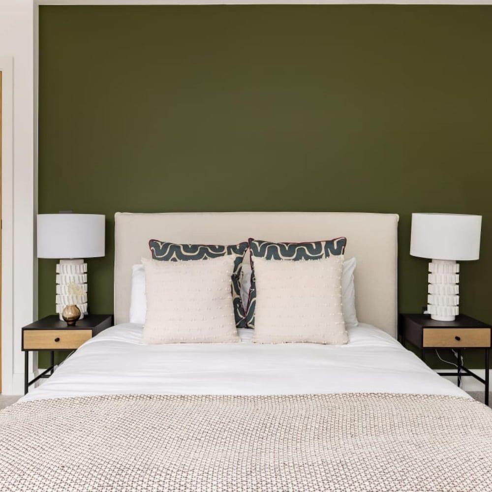 The Wembley Hideout - Stylish 2bdr Flat With Balcony