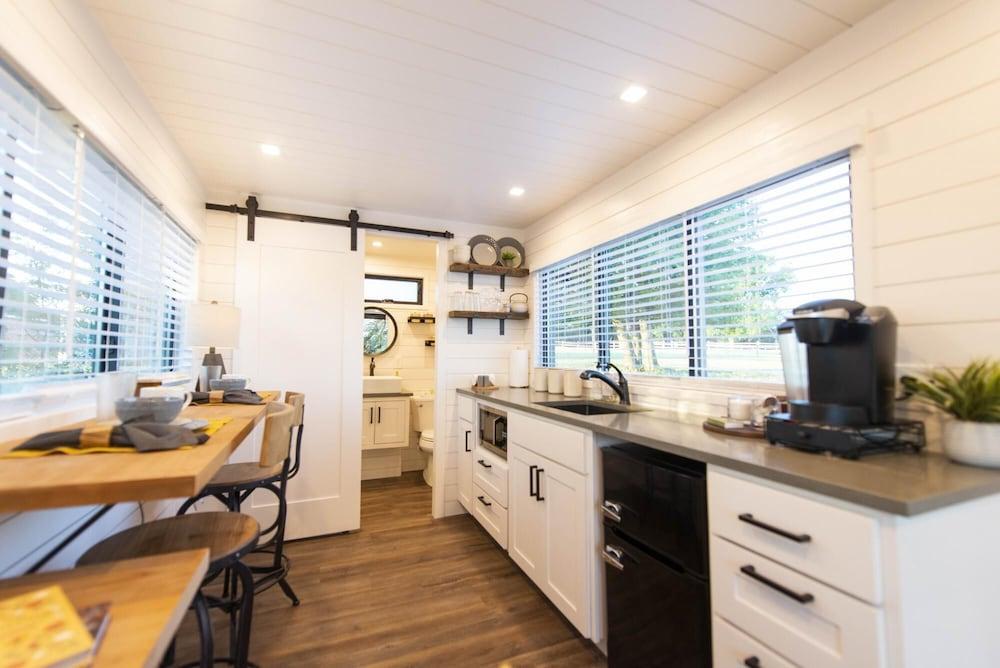 Romantic Container Home-the Honeycomb