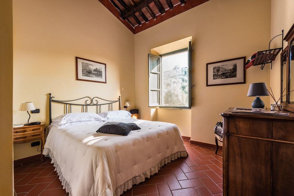 Tenuta Guinigi Antico Borgo di Matraia