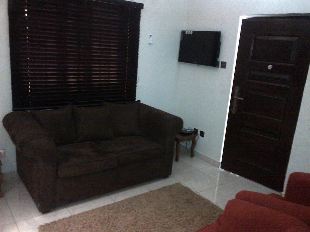 Solitaire hotel Lekki