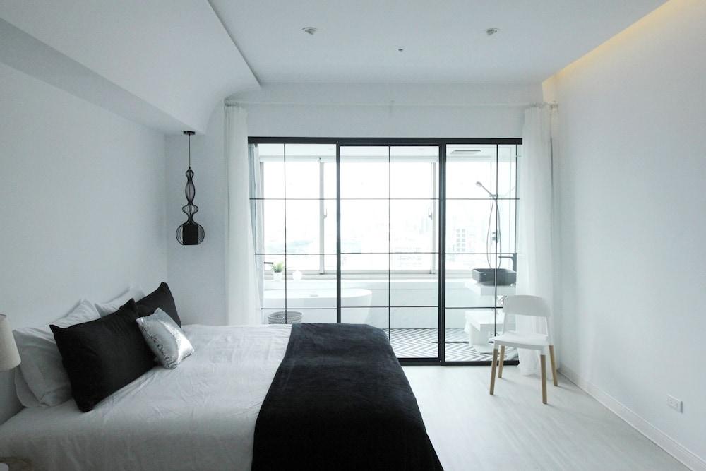 Urban Abode Apartment 1