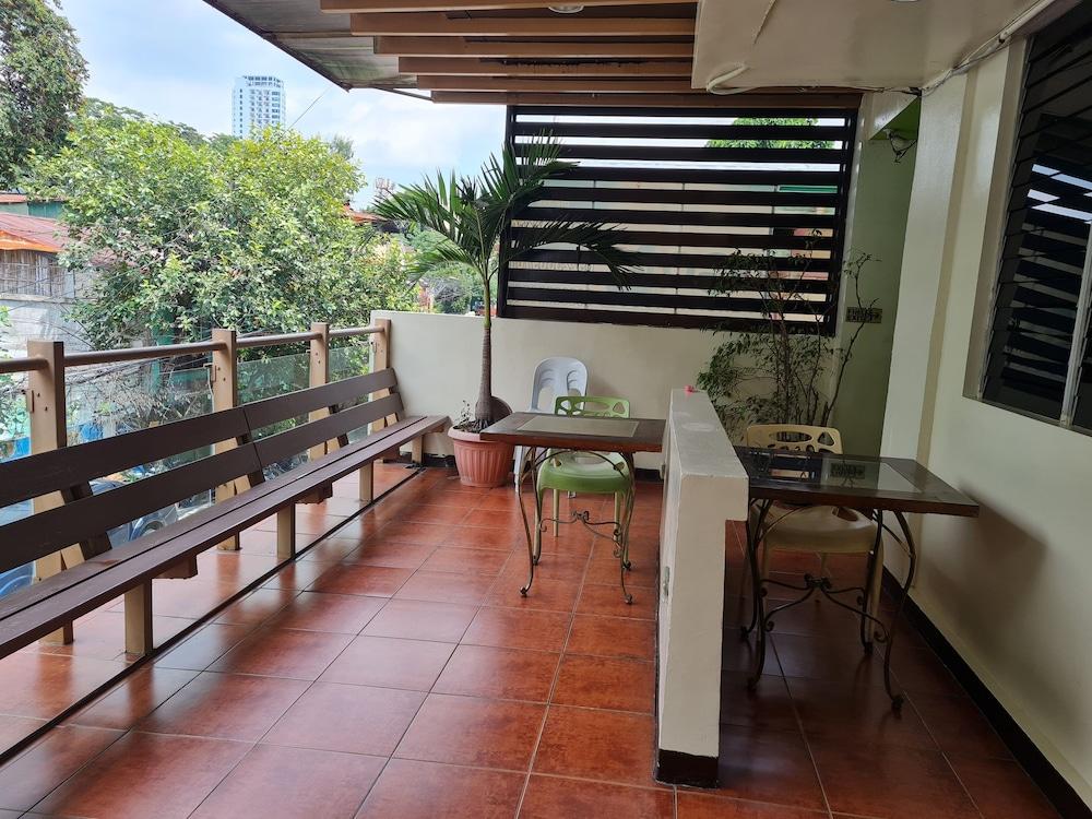 Goland Pension House and Dormitory by SMS Hospitality