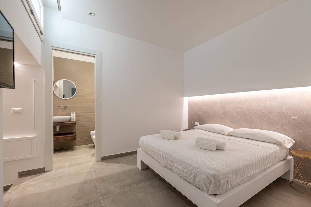 Villa alla Baia dei Sette Emiri