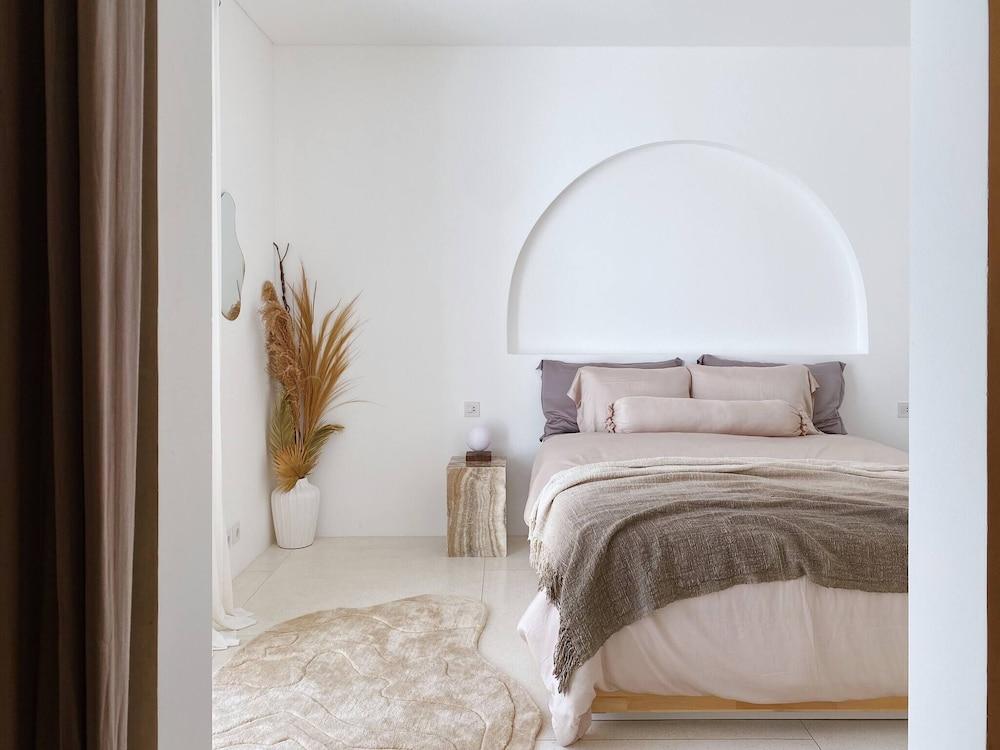 Splendid Villa Eden White Canggu Pool & 2 Bd