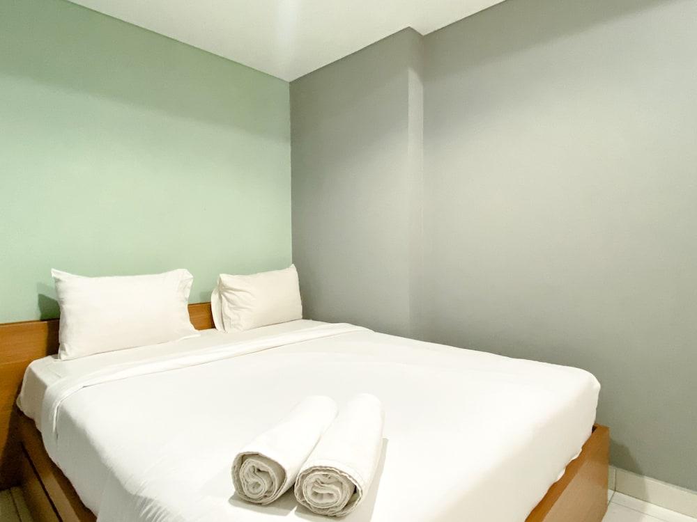 Modern And Nice 2Br At Patraland Urbano Apartment