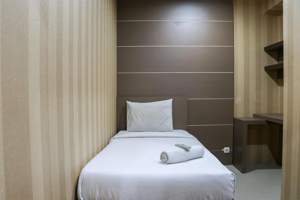 Modern 2Br At Apartment Gateway Ahmad Yani Cicadas