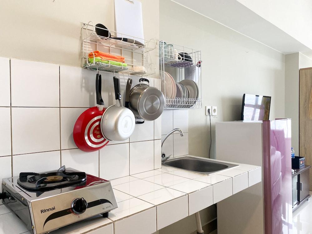 Simply Look Studio At Springlake Summarecon Bekasi Apartment