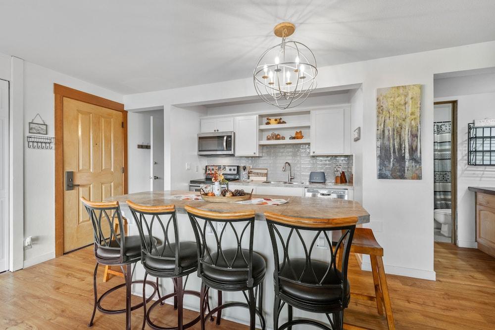 Paradise in the Pines