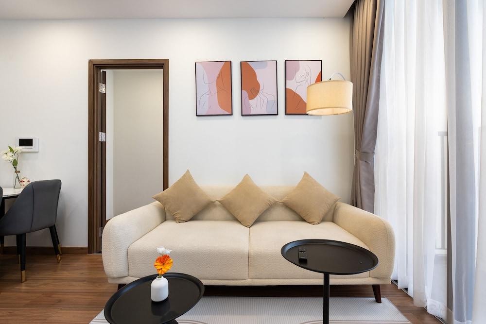 Eco Green Apartment- Minimalist Home