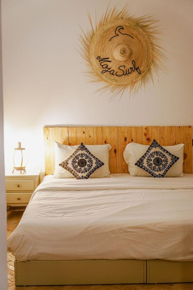 MojaSurf - Surf & Triathlon Camp