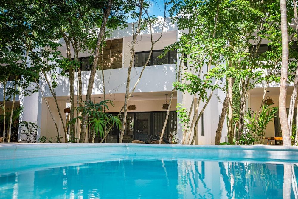 Villa Mayapan Resort Pool AC Fast Internet